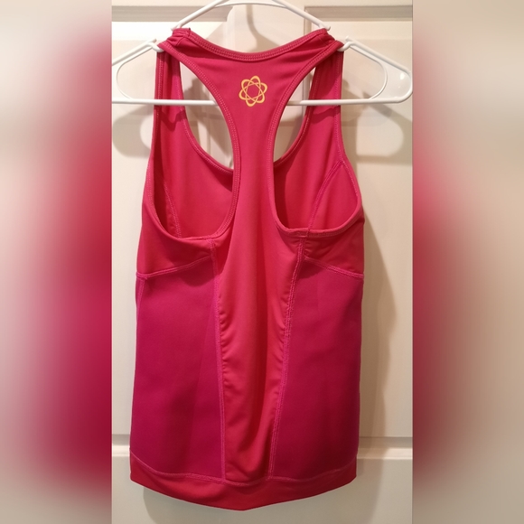 Zaggora Tank Top Womans Small Pink Racerback Activewear Athletic Sporty Outdoor - Picture 4 of 5